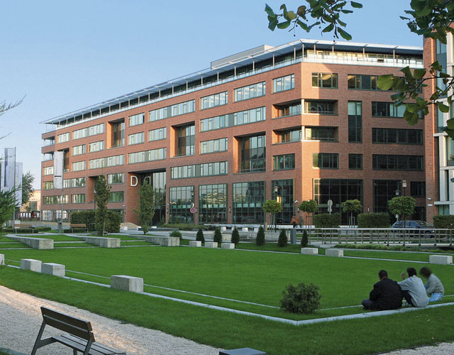 布达佩斯城市大学